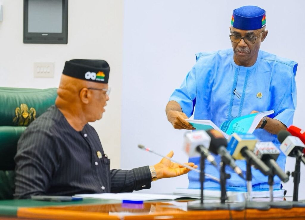 Portholes To Disappear From Uyo, As Gov. Umo Eno Approves Rehabilitation of 83 Roads